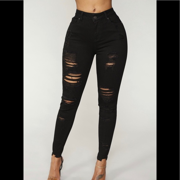NWOT Fashion Nova High Rise Distressed Black Jeans - Picture 2 of 5